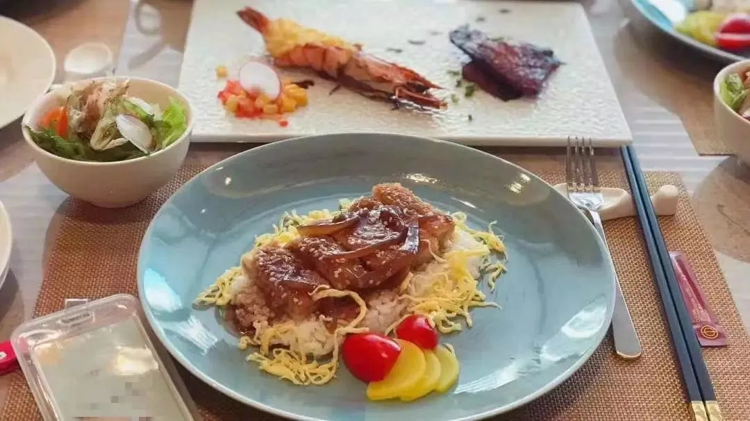 高端養(yǎng)老社區(qū)
