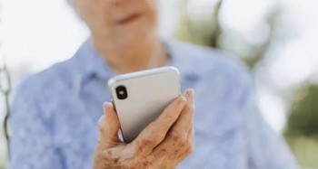 老人養(yǎng)老問題如何解決？除了社保還有哪些能做的？