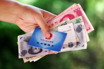 交了一年的重疾險什么時候退保最劃算
