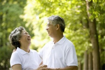 不倒翁-安聯(lián)中老年人意外骨折保險保什么