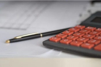 重疾險和意外險哪個更重要