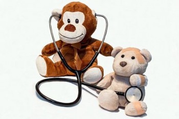 20萬重疾險人死了就賠20萬嗎