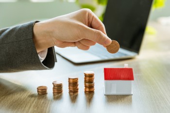 學平險校外發(fā)生意外報不報
