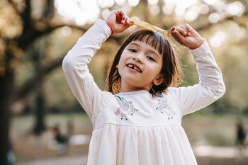 提前退保險(xiǎn)能退回多少錢？提前退保有哪些損失？