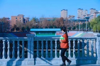 中國人壽保險(xiǎn)交滿了退保