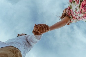 養(yǎng)老保險交15年后每月拿多少錢