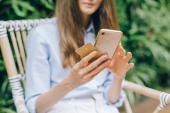 廣發(fā)信用卡逾期兩天會影響信用嗎
