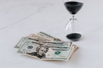 信用卡逾期幾天不算逾期？逾期不給減免怎么辦？