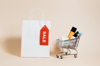 交通信用卡協(xié)商還款申請書模板是怎么樣的？寬限期是幾天？
