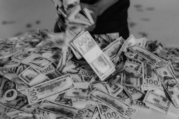 因服刑信用卡逾期三年怎么辦