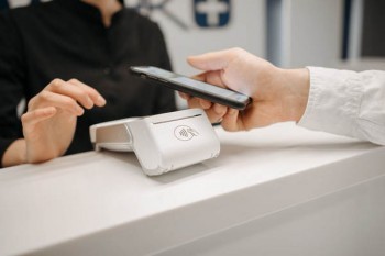 銀行信用卡逾期多久會被起訴坐牢