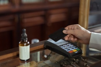 信用卡刷一筆就上征信嗎