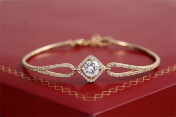 網(wǎng)上的水滴百萬醫(yī)療保險是真的嗎？要投保多少年？
