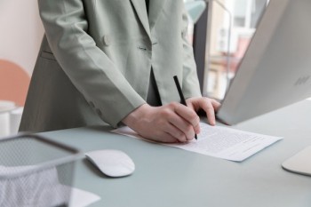 中郵保險(xiǎn)退保損失多少錢
