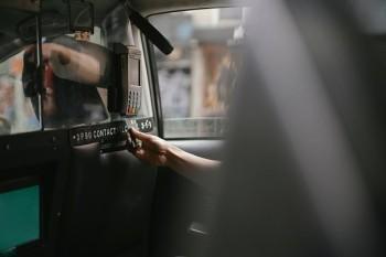 信用卡逾期多久會被銀行起訴