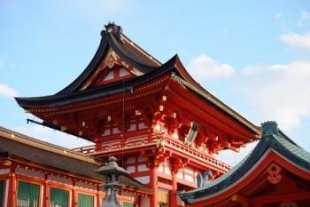 東方紅樣樣紅交了7年退保