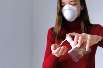 社區(qū)讓隔離就一定要隔離么？隔離費(fèi)用沒錢交怎么辦？