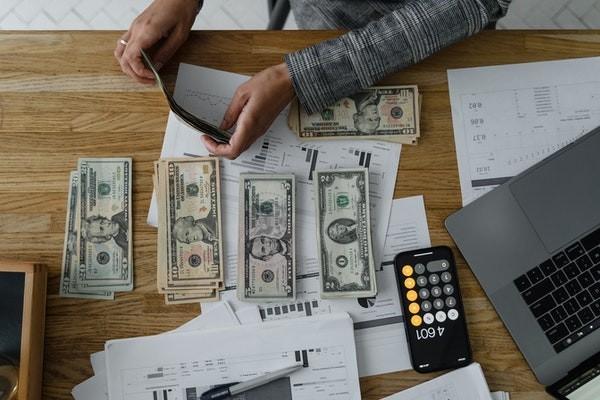 退保費(fèi)多少日到賬？微信買的保險(xiǎn)退保退到哪？
