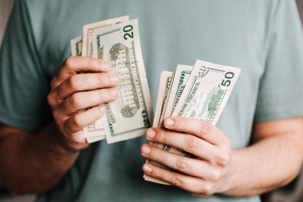 人壽保險能全額退保嗎？退保流程是怎樣的？