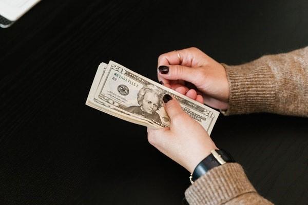 退保方式金額退保怎么做？退保能退回百分之多少？