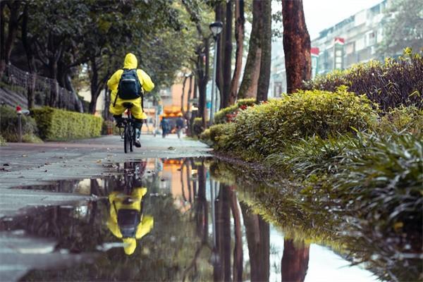 交通事故保險(xiǎn)理賠流程是什么？理賠要自己墊付嗎？