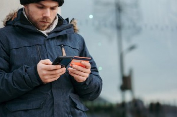 欠信用卡可以申請停息掛賬嗎？信用卡怎么申請停息掛賬？