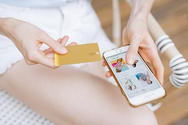 信用卡掛賬停息影響信用嗎？逾期多久能辦理停息掛賬？