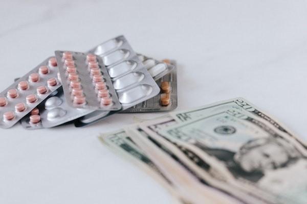社保卡怎么買藥？怎么查詢社保個人賬戶余額？