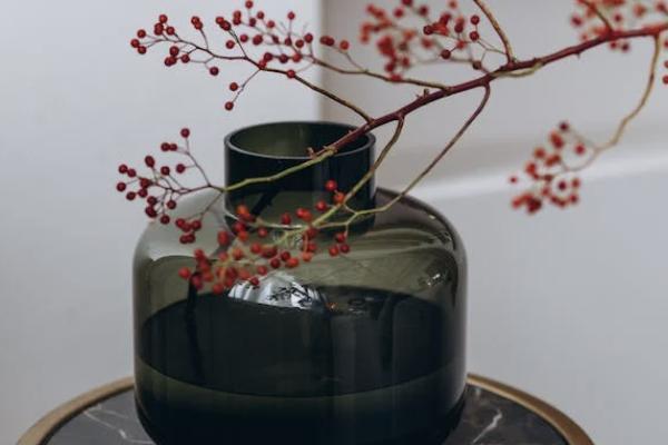 50歲買重疾險還是百萬醫(yī)療險？有必要一起買嗎？