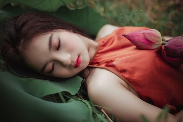 產(chǎn)假工資和生育津貼是二選一嗎？產(chǎn)假工資和生育津貼哪個(gè)高？