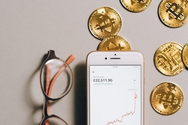 金條逾期一年多信用上沒顯示可能嗎？逾期會(huì)被催收嗎？