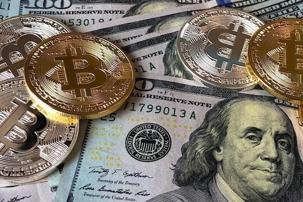 銀行信用卡逾期協(xié)商電話是多少？會(huì)產(chǎn)生什么后果