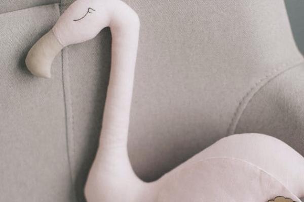 小孩保險(xiǎn)交20年保終身有必要嗎？購(gòu)買時(shí)要注意什么？