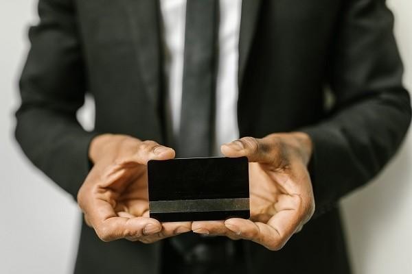 甘肅銀行信用卡逾期協(xié)商還款可以嗎？逾期還清后能貸款嗎