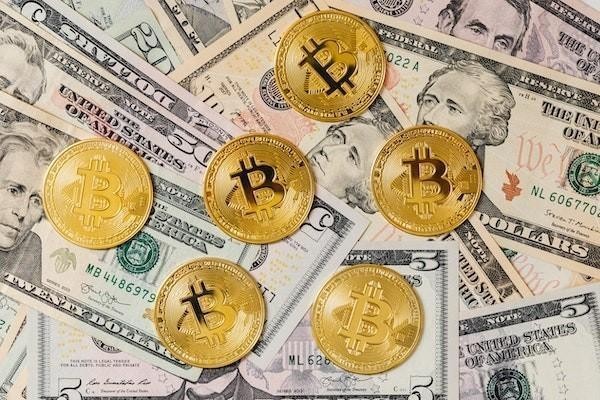 信用卡逾期銀行問(wèn)資金用途怎么回答？逾期不還會(huì)怎么樣