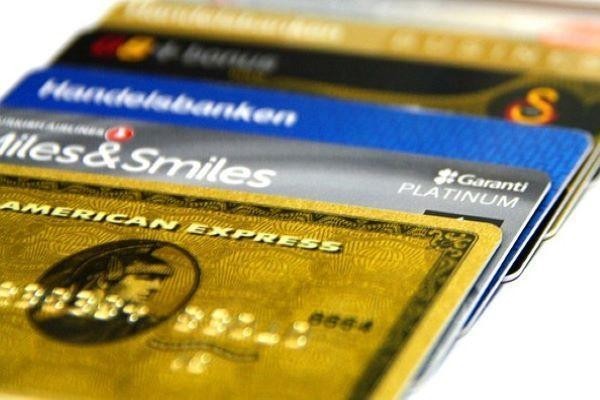 上海銀行信用卡協(xié)商還款可以嗎？逾期多久上信用記錄