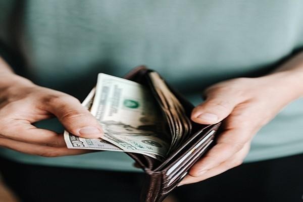 銀行欠款起訴協(xié)商還本金可以嗎？起訴后別的銀行卡能用嗎？