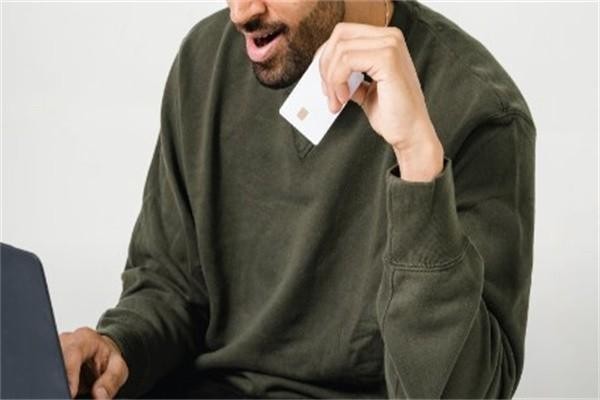 花唄逾期三年可以停息分期還本金嗎？逾期三年有什么影響