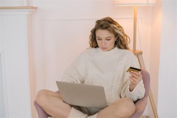 招聯(lián)兩年前逾期過記錄信用嗎？逾期過影響買房貸款嗎
