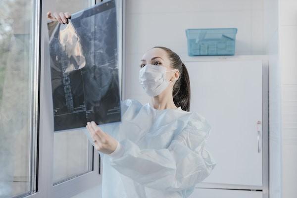 百萬醫(yī)療險核保條件是什么？等待期是多少天？