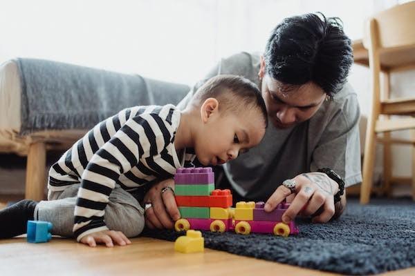 生孩子單位的醫(yī)保和生育險(xiǎn)是怎么的報(bào)的？哪個(gè)報(bào)銷比例高？