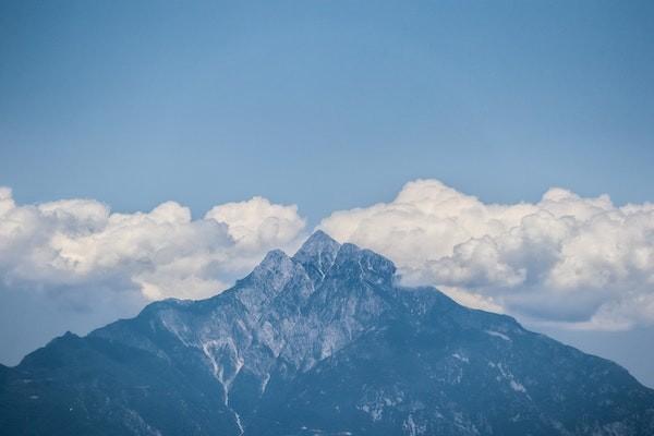 中國人保人身意外險賠償標準是什么？要什么材料？