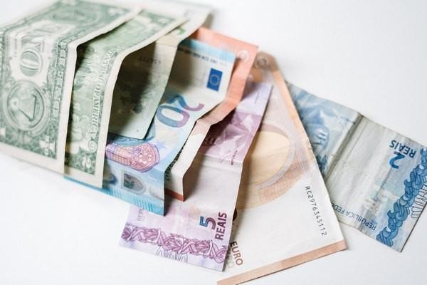 光大信用卡逾期10萬(wàn)4年利息多少？逾期10萬(wàn)4年后果是什么