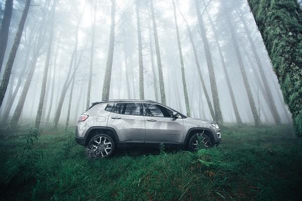 車(chē)險(xiǎn)為什么年齡越小越貴？一年比一年貴？
