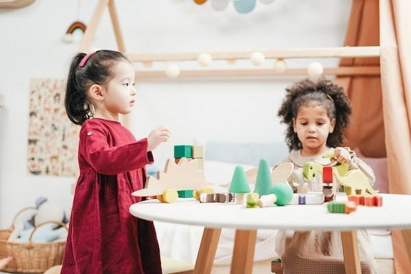 合作醫(yī)療和幼兒園入的保險(xiǎn)有沖突嗎？報(bào)銷比例是多少？