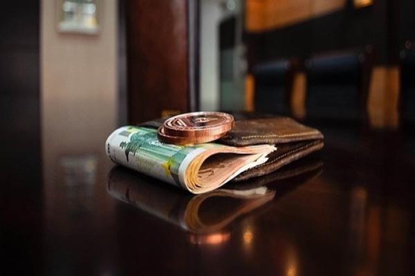 滴滴金融逾期協(xié)商還款影響信用嗎，上不上信用怎么辦呀