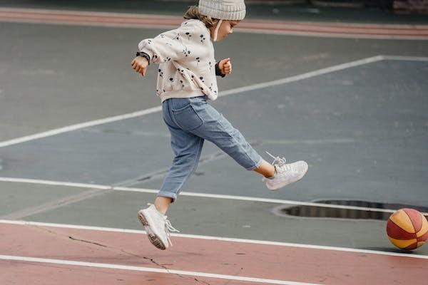 把牙碰掉了能用意外保險(xiǎn)嗎？怎么理賠？