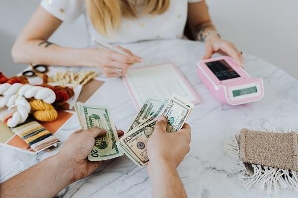 招商銀行信用卡電話分期如何取消，卡手續(xù)費(fèi)多少