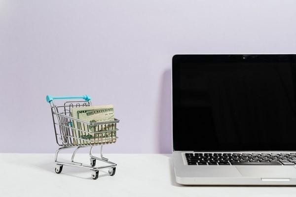微眾銀行協(xié)商延期還款要什么材料，成功影響信用嗎