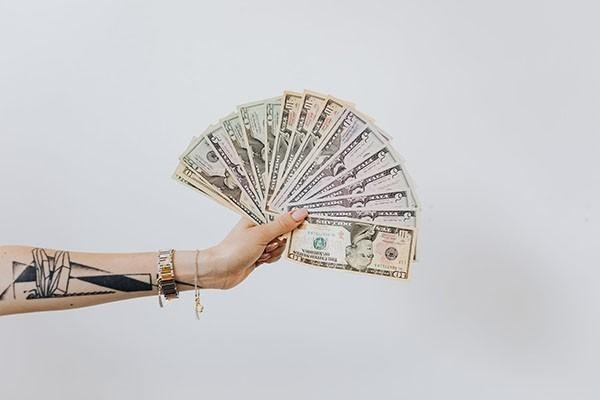 分付逾期幾天上信用，了好久才能恢復(fù)